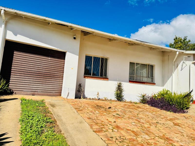5 Bedroom Property for Sale in Grahamstown Eastern Cape